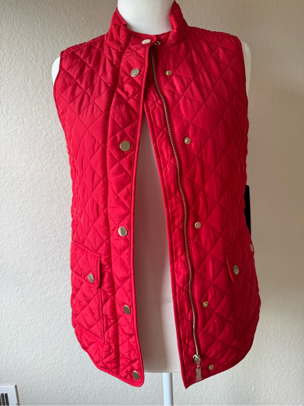 Jones New York Quilted Red Sleeveless Puffer Vest Small